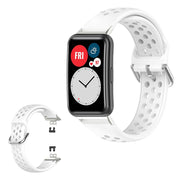 Bracelet montre Huawei Watch Fit en silicone gravé à trous - Blanc